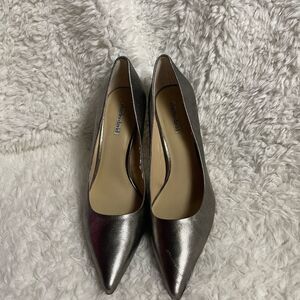 Charles David leather metallic gray slip on heels size 11 pointed toe Size 11